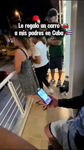 Nada en esta vida paga todo lo que hicieron por mi ♥️🫶🏻pero hoy pude cumplir uno de mis sueños 🥹 regalarle un carro a mis padres en Cuba , de tantos sacrificios nació este momento no es lujo, es gratitud 🥹🫶🏻♥️. LOS AMOOOOO😍 #regalos #carrosencuba #cuba #cubanosenmiami #regalospadres