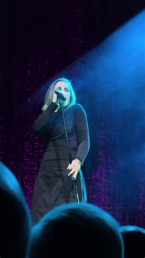 Alison Moyet still sounds so great live - got to see here twice in 2025 #alisonmoyet #80smusic #LiveMusic #concert #gig