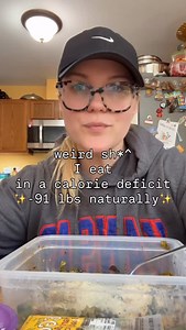 You’ve asked for this, get ready to be disappointed! Calorie deficit meals for me are not always polished and beautiful, but I enjoy this and it makes me feel my best and that shines through all the bulls%^* I love you. Not every meal has to be perfect and beautiful. Sometimes it a bag of eggs. #weightlossmotivation #weightloss #weightlossjourney #fattofitjourney #fatloss #naturalweightlossjourney #caloriedeficit #naturalweightloss #weightlossinspo | SlowSlimmer