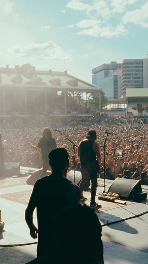 🔥 Corey Taylor set the stage on fire at Good Things 2023 in Brisbane! An amazing performance that rounded out his 2nd Australian visit for the year, including two fully sold out sideshows and festival appearance. WATCH NOW 📺 CT answers questions submitted by Good Things fans ➱ https://goodthingsfest.com/AskCorey | Good Things Festival