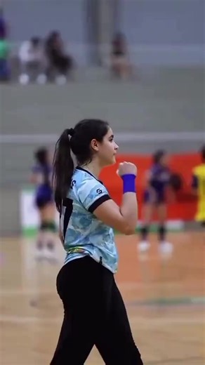 #creatorsearchinsights #1_milion_views_and_like_volleyball_ball_girl #volleyball #gilrls