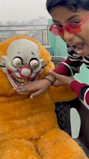 Bhoot Ne हाथ पकड़ लिया 👹😭😫 #funny #bhoot #comedy #shorts