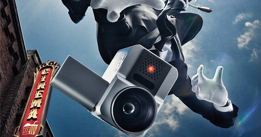 カメラ男が初アクション！「NO MORE映画泥棒」新CMで場外チェイス｜シネマトゥデイ