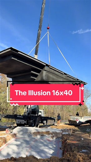 Fiberglass pool being craned in 16x40 The Illusion Model @wetscapes @Jonathan Portukalian #imagine #imaginepools #louisville #fiberglasspools #pool