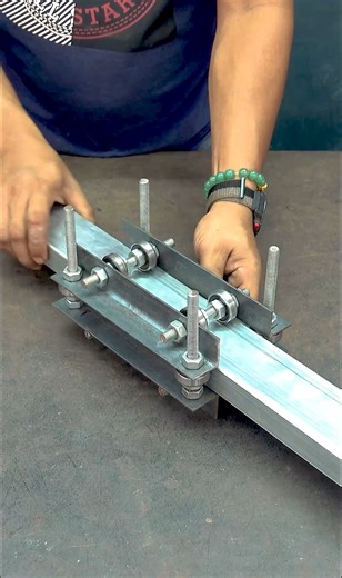 🌟 Hey DIY enthusiasts! 🌟 Just finished a fun project making some metal rail scrolls for my garden! 🌿✨ It’s amazing how a little creativity and some metalworking skills can transform ordinary materials into beautiful decor. If you’re looking for a unique craft idea, give this a shot! You’ll love the results! 🔨💖 #Metalworking #DIYProjects #Crafts #MetalArt #GardenDecor #ScrollMaking #CreativeIdeas #Handmade #MetalCrafts #HomeImprovement #Artisan #MetalDesign #Upcycle #CraftyLife #DIYInspirati