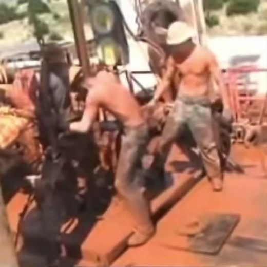 Drilling Professionals earning dollars 💸 💵 | Drilling and Well Services