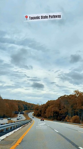 📌 Details in caption — scroll down! 📍 Taconic State Parkway — Hudson Valley, New York 🚗 One of New York’s most scenic drives, stretching from Westchester all the way to Columbia County — surrounded by rolling hills, forests, and mountain views. 🌲 Known for its curvy roads, stone overpasses, open fields, and iconic Hudson Valley scenery — especially beautiful during fall foliage and golden hour. 📸 Perfect for: road trip photos, peaceful long drives, nature views, and exploring hidden towns a