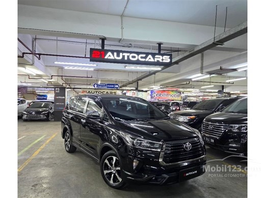 Jual Mobil Toyota Kijang Innova 2022 Venturer 2.0 di DKI Jakarta Automatic MPV Hitam Rp 360.000.000 - 18931879 - Mobil123.com