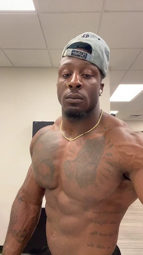 B. Magic (@blaqmagic00)’s videos with original sound - B. Magic