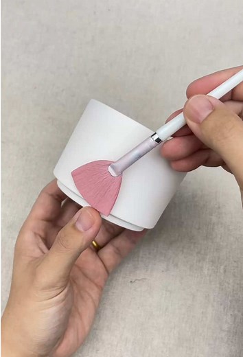 Mastering Pottery Painting Techniques for Beginners