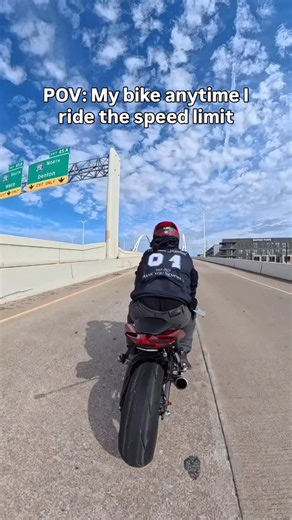 My bike doesn’t like slow 🤦‍♂️ Sponsors (Code: DfwGhostRider) @insta360 @alpinestars @revzilla (Click linktree - first link) @daisukiracing 10% @cardosystems 10% @ilmracing_official 15% @nbtclothingofficial 15% @daytona_helmets 15% @amotopart_fairing 10% @saint.cc 15% @freakmount 20% @officialmonsterfairings 10% & bolt kit #dfwghostrider #bikelife #zx10r #zx6r #bike | DFW Ghost Rider