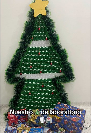 Navidad en el laboratorio: Decoración con vacutainers