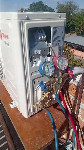 haciendo vacío aire acondicionado Trane