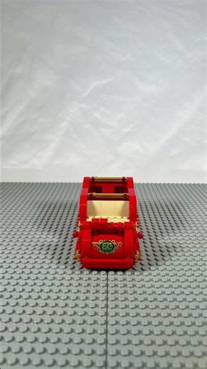 Santa's Sleigh (Set 40499) - Stop Motion Lego Build