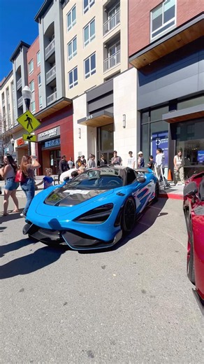 🇬🇧🛸 McLaren 765LT — A ruthless, track-focused hypercar