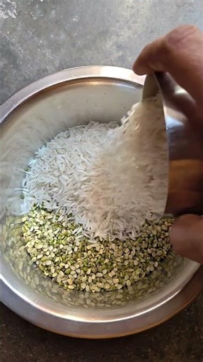 Khichdi banate hue socha #foodcraze #funny #tasteofindia #tastyindia #comedy #food #foodtalkindia