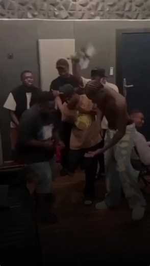 Okiemute Remix Lyrics by Yungskid ft Mohbad