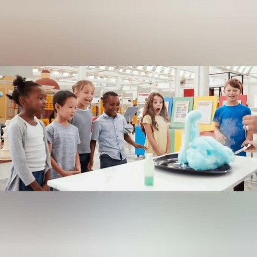 Amazing Kitchen Chemistry! 🧪 Vinegar & Baking Soda Reaction Explained | AbrarTechTalks