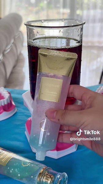 Transform Your Smile with This Whitening Toothpaste