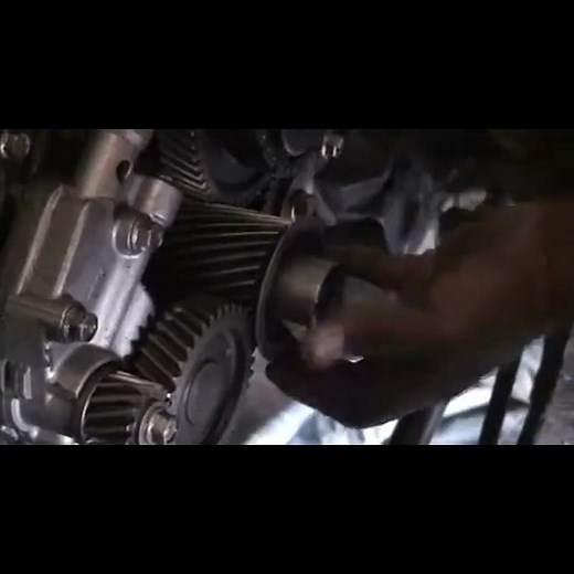 Mitsubishi 4m40 - How to install Oil Slinger and Key