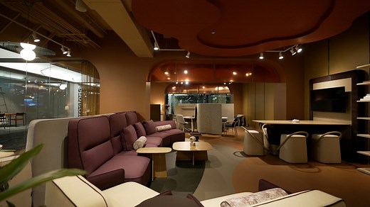 Join Cindy Allen as she tours the brand-new DARRAN Furniture showroom with Creative Director Matthew Agostinelli. Discover the showroom's inviting, tactile design inspired by warm, earthy tones and sophisticated elements from Chicago's architecture. designtvbysandow.com/programs/darran-showroom-tour | Interior Design Magazine