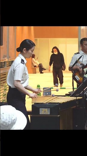 「上を向いて歩こう」世界を魅了した名曲 3 指揮：2等陸尉 中村知弘 陸上自衛隊東部方面音楽隊 火曜コンサート けやき広場 #shorts