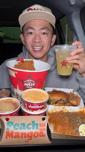 177K views · 5.8K reactions | It’s been a minute @jollibeeus  #jollibee #mukbang #asmr #tastetest #eating #foodreview #fastfood #chicken | Thejcheneats | Facebook