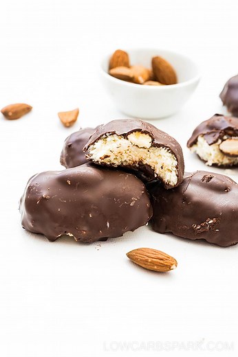 THE BEST KETO CANDY BARS - Almond Joy - Low Carb Recipe