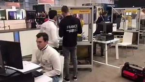Des nouvelles de nos intégrateurs robots, en direct des WorldSkills France à Caen ! Jour 2 de la compétition ! Et vous ? Vous les suivez en direct sur France 3 Normandie ? | FANUC Europe