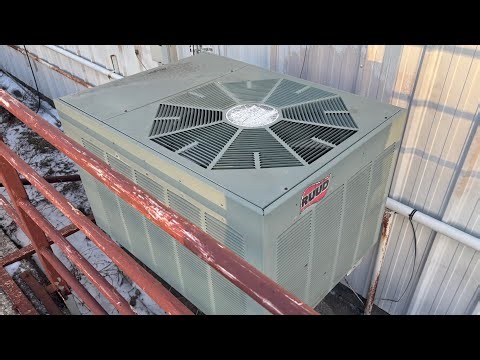 Late 1990s/Early 2000s Ruud Achiever central air conditioner! (Not running) (Last video of 2025)