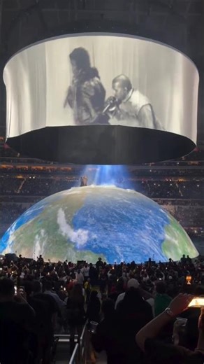 YE & Lauryn Hill Performing ALL FALLS DOWN In SoFi #YE #laurynhill #2026