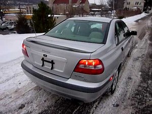 2001 Volvo S40 SE 4dr Sedan,leather,roof, alloys and tons more! 138k $4,650