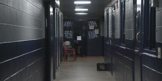 Jailer Stephen Harmon speaks on feasibility study for the Warren County Jail