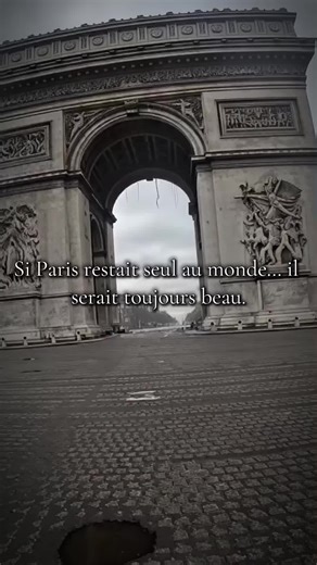 🇫🇷 Même seul, Paris reste magnifique. #secretsdeparis #parisjtaime #francaise🇨🇵 #paris