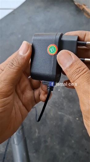 How to open an adapter without screws#triks #tips #howto #open #adapter