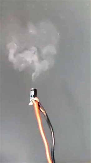 Capacitor explosion💥 slow motion 💥#trending #shortsfeed #experiment #shortsvideo #reaction #gaming