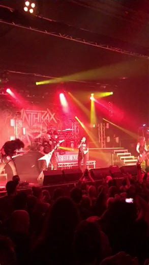 Anthrax - Caught In A Mosh - Hamburg 2017