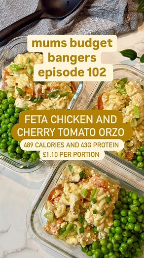 🍅Baked Feta Chicken and Cherry Tomato Orzo 🍅🤩Recipe 102 of Mums Budget Bangers💾 Save this recipe and make later 💪Calories per portion 487 calories with 43g protein 💰 Cost : £1.10 per portion 🧑‍🧑‍🧒‍🧒Recipe makes 4 portions 🌟 Add a 209g block of feta cheese to the middle of an oven proof tray along with 509g whole cherry tomatoes, 2 tsps garlic puree, a shake of oregano and some salt and pepper. Place in the oven to cook for 5 minutes at 200oC 🌟Then add 450g diced chicken breast and po