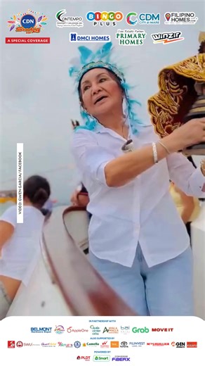 GWEN OFFERS SINULOG DANCE WATCH: Former Gov. Gwendolyn Garcia offers a traditional Sinulog dance as she joined the Fluvial Procession last Saturday, January 17. #CDNDigital #Sinulog2026 📹: Gwen Garcia Watch our livestream here: https://l.cdn.ph/Sinulog2026 | CDN Digital