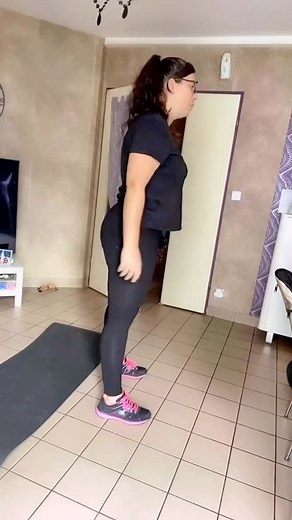 32K views · 4.3K reactions | #avantapres #transformationphysique #pertedepoids #resultatpertedepoids #kilosperdus #changementphysique #depassementdesoi #nopainnogain #renforcementmusculaire #musculation #fitnessmotivation #sportalamaison #nerienlacher | Healthy_et_Gourmandises | Facebook