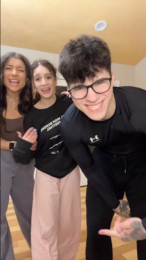 Sibling Anthem Check! 🤣