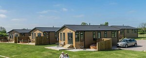 Luxury Lodges to rent - Lindholme Lakes Country Park