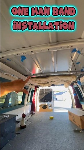 🔹How to install insulation and ceiling in a Van w/out adhesives or help #vanbuild #carpentry