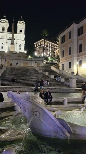 Spanish steps #italy #shorts #viral #4k #spanishsteps #travel