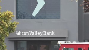 2.6K views · 32 reactions | The U.S. government stopped a widespread banking crisis after Silicon Valley Bank and Signature Bank collapsed. NewsNation host Leland Vittert discusses the historic failures with Trish Regan, a former Goldman Sachs trader. Read more: https://www.newsnationnow.com/business/your-money/svb-signature-bank-collapse/ #SiliconValleyBank #OnBalance #BankingCollapse | NewsNation | Facebook