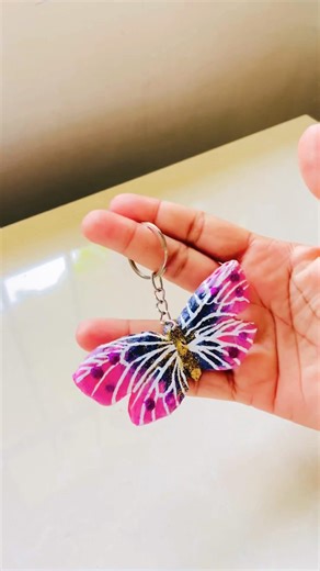 Butterfly key chain 🦋⛓️‍💥#painting #art #shorts