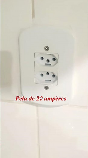 Trocando a tomada de 10 por 20 ampères #tomadas #reparos #faztudo