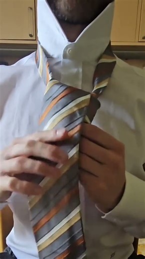 Is the Windsor Knot Difficult? Master It Easily with This Step-by-Step Tutorial!