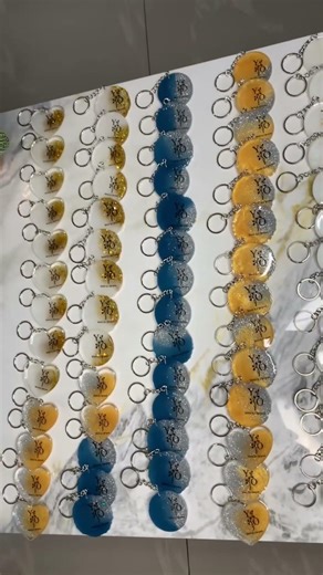 My wedding Keyholder, I love playing around colors