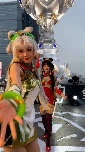 1.2M views · 19K reactions | pov: Lux mains in skin select #Worlds2025 | League of Legends | Facebook